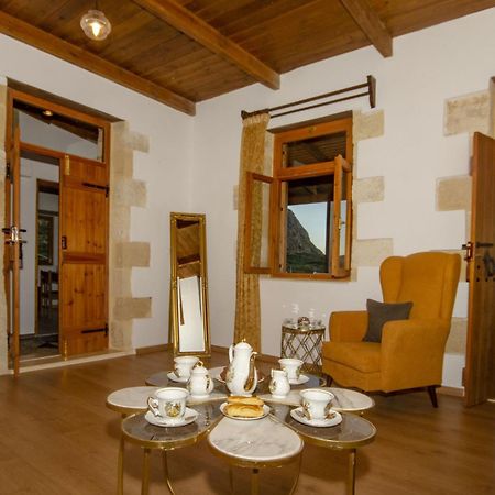 Trouli Rokka House Villa Kíssamos Exteriör bild