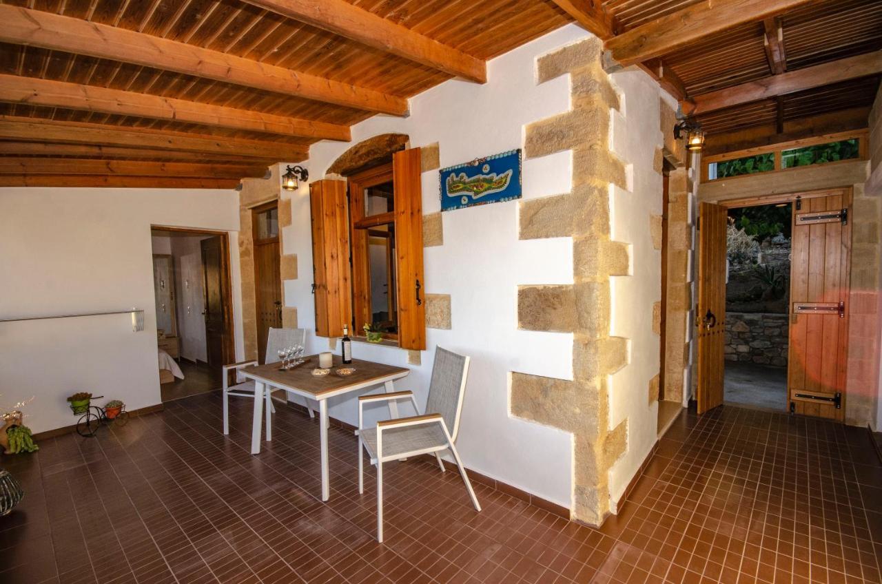 Trouli Rokka House Villa Kíssamos Exteriör bild